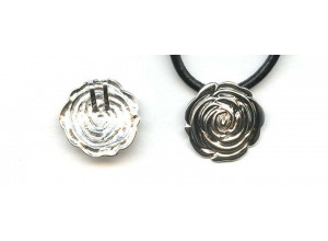 Sterling Silver 25mm Rose Pendant