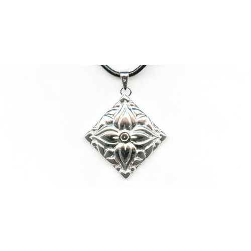 084-0016 Sterling Silver <br>33x33 Pendant