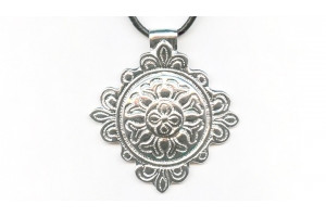 Sterling Silver 46x Pendant