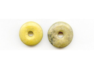 Yellow Chinese Turquoise 24-28mm Donut Pie