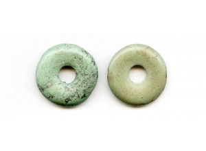 Chinese Turquoise 30-33mm Donut Pie