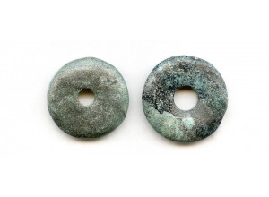 Chinese Turquoise 30-32mm Donut Pie