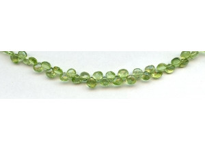 Peridot 4-5x Flat Pear Briolette