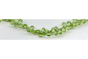 Peridot 6mm Flat Pear Briolette