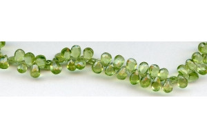 Peridot 7mm Flat Pear Briolette