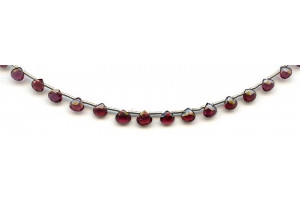 Garnet 3-5x Flat Pear Briolette