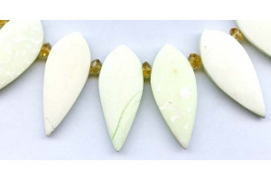 Matte Lemon Chrysoprase 35-40x Fancy Drop