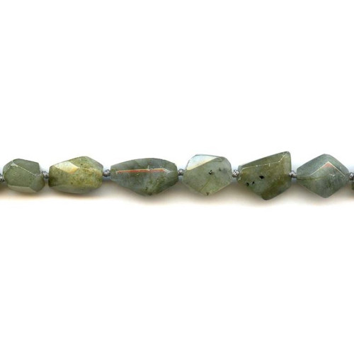 123-1639 Labradorite <br>10-12x Faceted Nugget