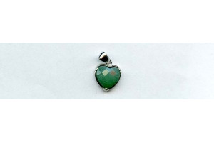 Aventurine 12x12 Faceted Heart Silver Pendant