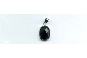 16x Bezel Pendant