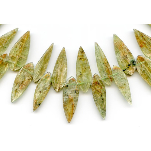 172-1158 Green Kyanite <br>18-30x Fancy Drop