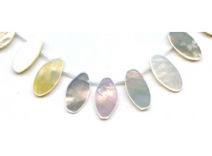 Mother of Pearl 14-17mm Flat Oval Drop