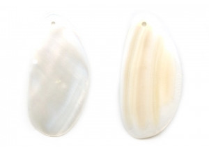 Mother of Pearl 50-60x Pendant