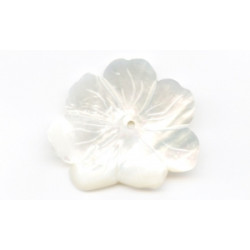 Mother of Pearl 58-60mm Flower Pendant