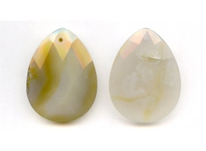 Natural Agate 45x35 Faceted Flat Pear Pendant