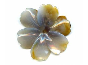 Natural Agate 72x74 Flower Pendant