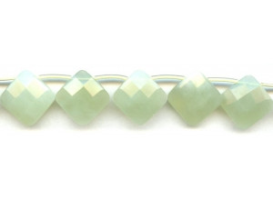 New Jade 16x16 Diamond Briolette