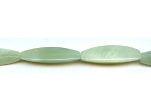 New Jade 11x40 Triangle Oval