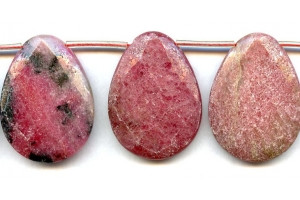 Rhodonite 30x40 Flat Pear Briolette