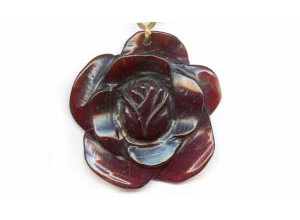 Shoocho Jade 48-50x Flower Pendant