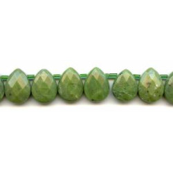 Green Jade 15x20 Flat Pear Briolette
