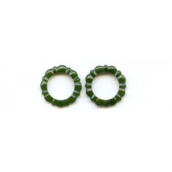 Green Jade 23-24x Loop Pendant