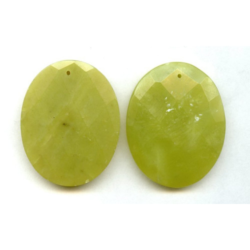 264-1072 Olive Jade <br>40x50 Faceted Flat Oval Pendant