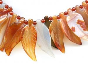 Natural Carnelian 38-46x Leaf Drop