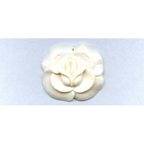 272-1017 Bone <br>40x45mm Carved White Flower Pendant