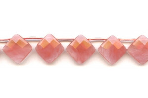 Cherry Quartz 16x16 Diamond Briolette