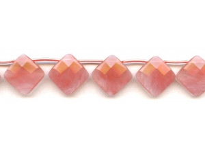 Cherry Quartz 16x16 Diamond Briolette