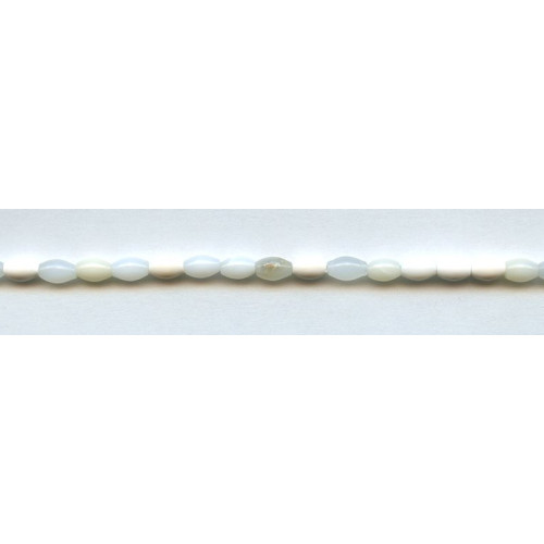 291-1057 White Opal <br>4x6 Oval Rice