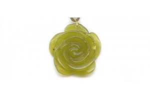 Olive Quartz 35x Flower Pendant