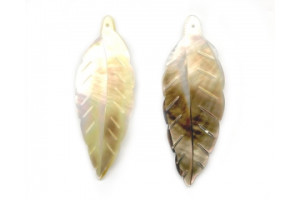 72x Leaf Pendant