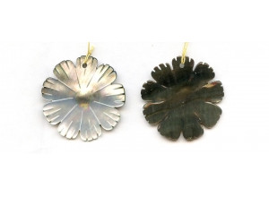 Black Mother of Pearl 30mm Flower Pendant