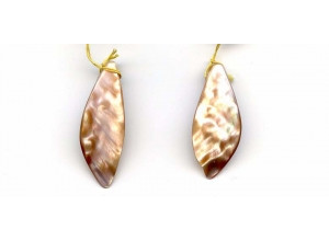 Pink Mother of Pearl 35-40x Pendant