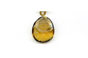 Champagne Quartz 28x25 Carved Pendant