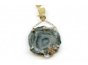 Drusy Agate 47x35 Wired Pendant