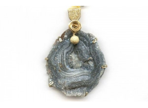 Drusy Agate 59x43 Wired Pendant