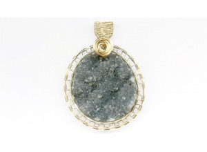 Drusy Agate 53x40 Wired Pendant