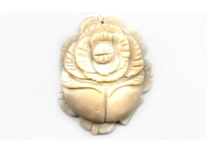 Bamboo Coral 58x48 Flower Pendant