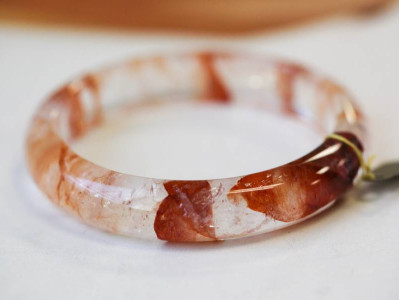 Red Quartz 14mm Bangle