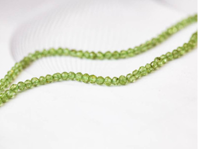 Peridot 3mm Faceted Round