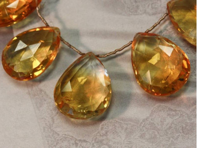 Citrine 26-30x Faceted Flat Pear Briolette