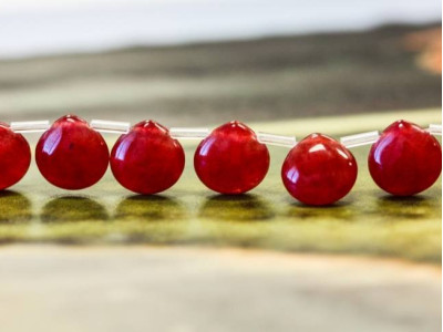 Red Jade 12mm Puffy Pear Drop