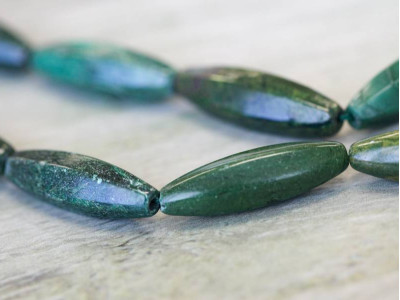 African Jade 10x35 6-sided Oval Rice