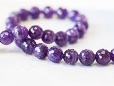 Amethyst 12mm Faceted Round