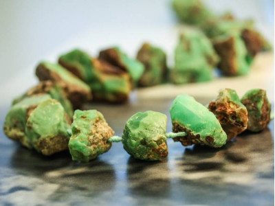 Chrysoprase 13-65x Rough Nugget