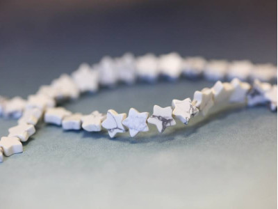 White Howlite 6mm Star