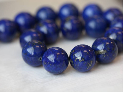 Natural Lapis 20mm Round